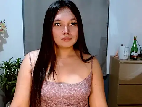 Nikki Karishma online show from April 4, 11:08 am