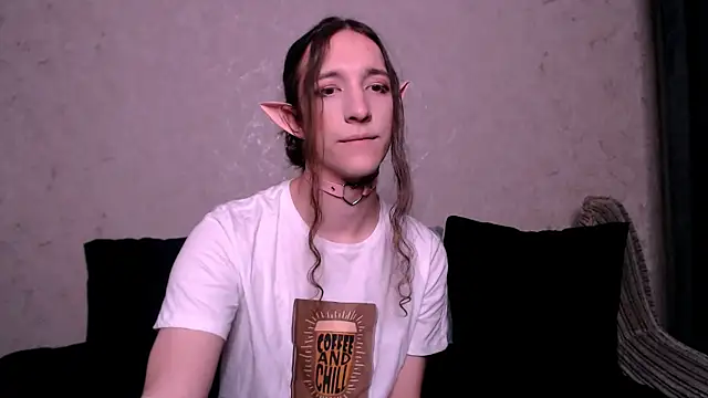 SilverMuse  online show from October 23, 2:37 am