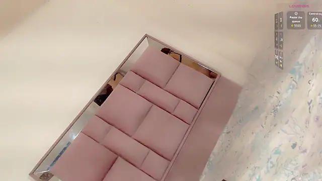 roxanawillts online show from October 24, 3:50 pm