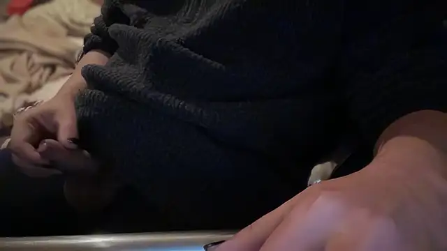 francescaloveher online show from October 6, 6:30 pm