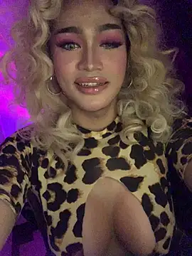 Kessey Herera online show from March 15, 10:57 pm