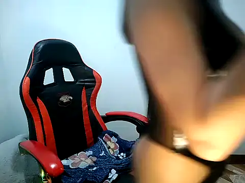 Savana Maison online show from April 4, 4:16 pm