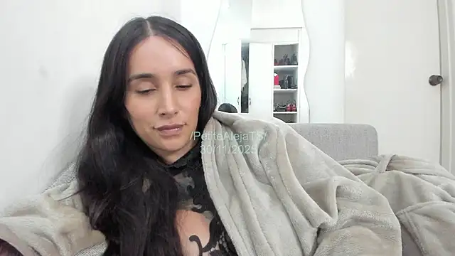 PetiteAlejaTs online show from November 30, 5:15 pm
