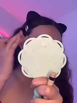 La-Gatiita-trans online show from November 7, 6:52 pm