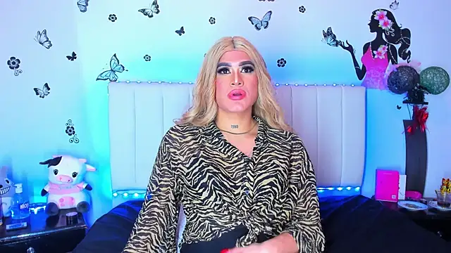 melani ferraraa  online show from April 1, 4:14 am