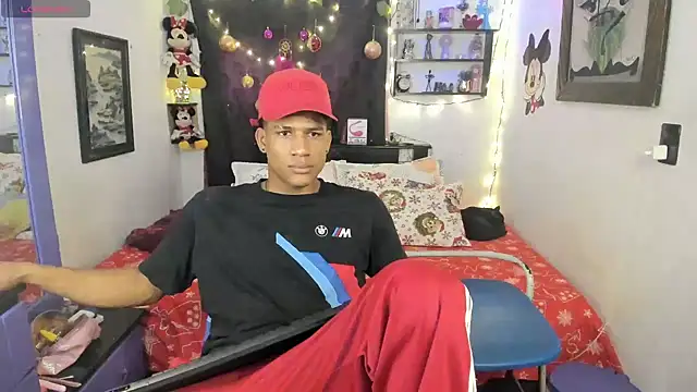 JUANBIGCOCK21CM online show from December 19, 8:03 pm