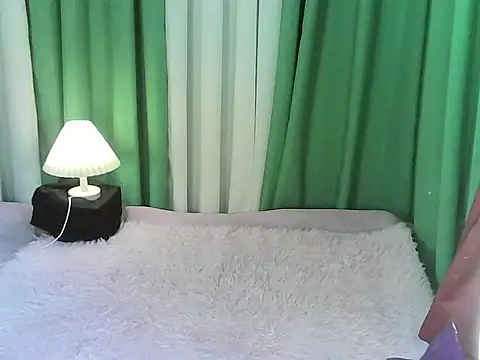 ur hot jenelle online show from March 1, 12:06 am