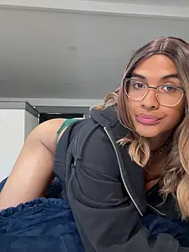 Ashleythelatina online show from April 20, 4:19 pm