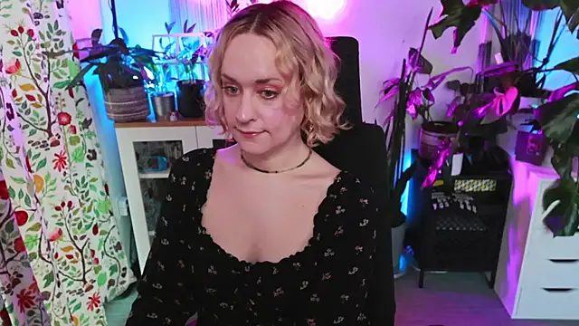 xzoeyryanx online show from December 19, 4:23 pm