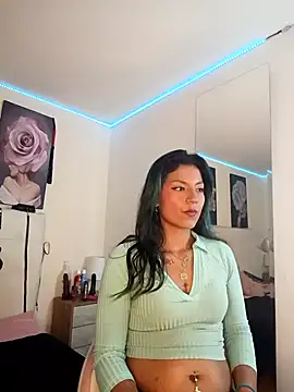 SamathaMay online show from March 15, 1:36 pm