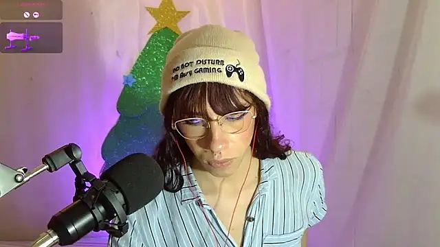 kattycat   online show from December 17, 5:02 am