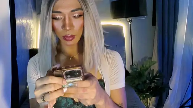 TsBlackHORSECOCKcalix online show from April 23, 4:53 pm