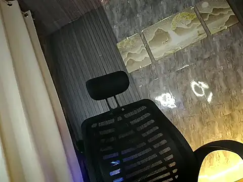 shadow-goddess online show from June 20, 12:57 am