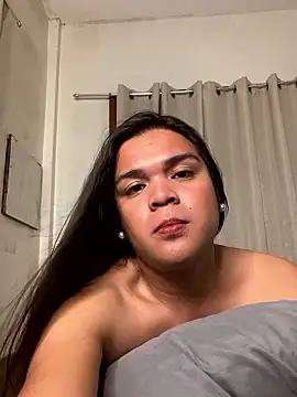 stripyapril online show from January 12, 1:18 pm