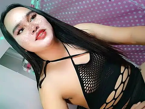 TASTE LIKECANDY online show from March 31, 1:35 pm