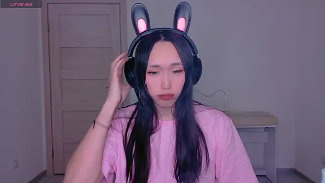 ChosenChampionofSlaanesh online show from February 10, 1:23 am