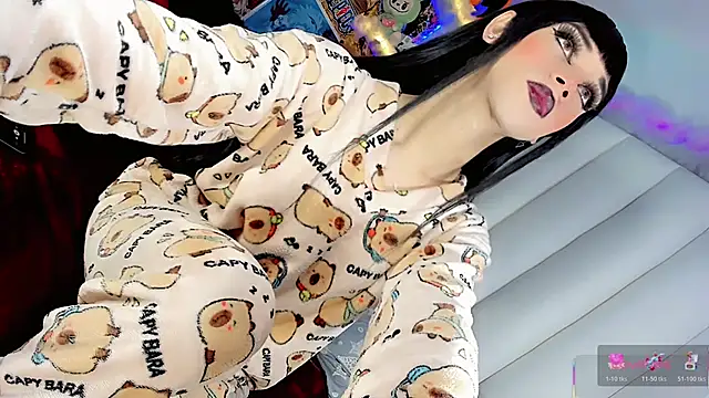 estefany xdd online show from January 15, 7:23 pm