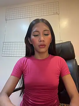 bigmeatcock luna online show from April 6, 4:46 am