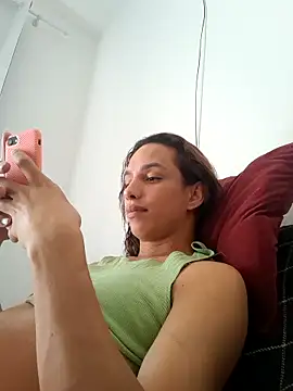 ofjuliaa online show from January 31, 7:11 pm