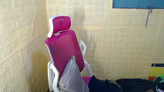 JuicyFoxCock online show from March 2, 3:52 pm