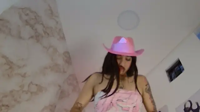 tammy bensom1 online show from April 14, 1:49 pm