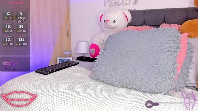 Tayssa Maravillh online show from February 9, 1:23 am