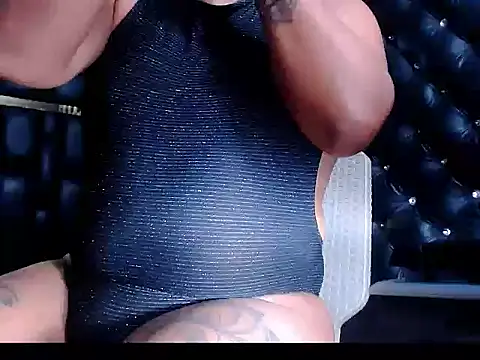 bigcock hard  online show from February 7, 9:43 pm