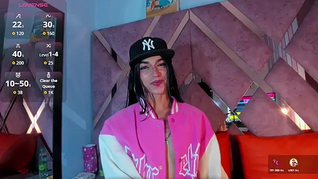 MeghanQueen   online show from February 17, 4:09 am