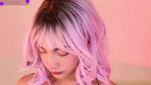 GraceFoxy online show from February 14, 2:02 pm