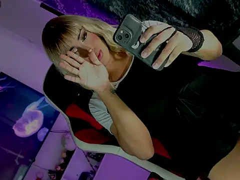 valens horny27 online show from June 26, 6:06 am