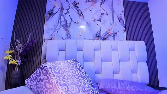 alisstarr online show from April 15, 11:48 am