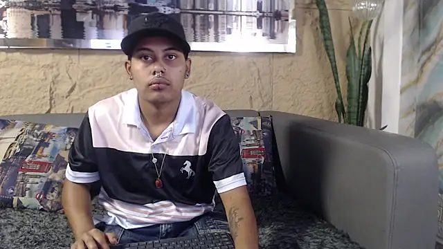 Noha  scott online show from March 4, 2:32 pm