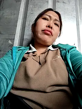 MiuNazz online show from March 6, 5:02 am