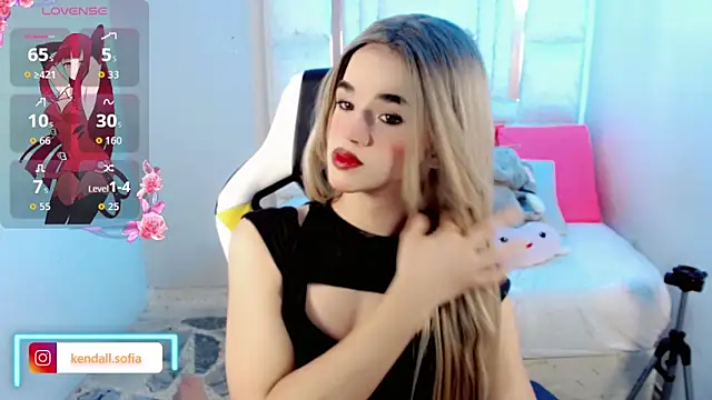 Sophiaa doll  online show from March 26, 3:32 am