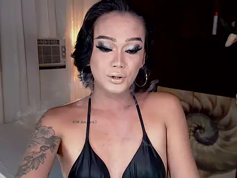 xXLustFullTransXx online show from March 11, 9:52 pm