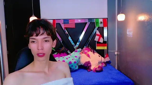 Stefany PiInk online show from July 1, 12:05 pm