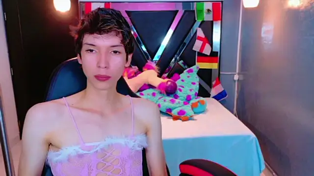 Stefany PiInk online show from July 6, 12:34 pm
