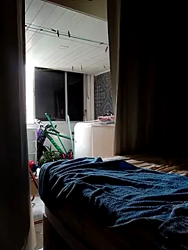 suzygleice online show from March 30, 8:10 pm