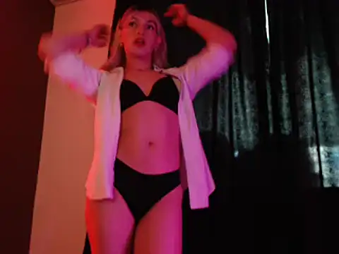 MissTaylorS online show from March 10, 7:17 pm