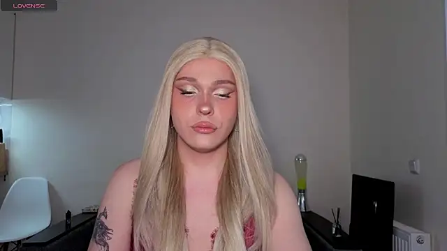 Alena dubai  online show from April 6, 3:12 pm