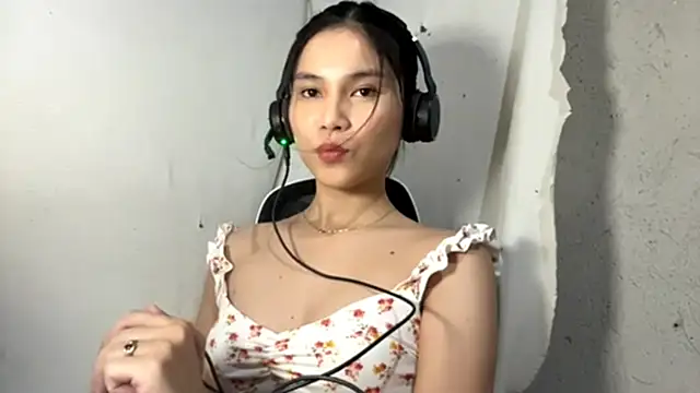 VennieMatras online show from April 20, 3:13 pm