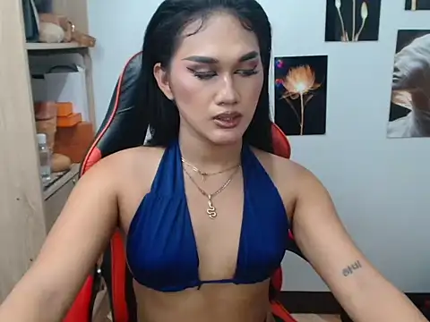 YourHot Nica online show from May 15, 7:27 am