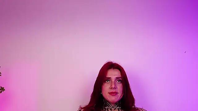 mystikdollx online show from July 5, 4:19 am