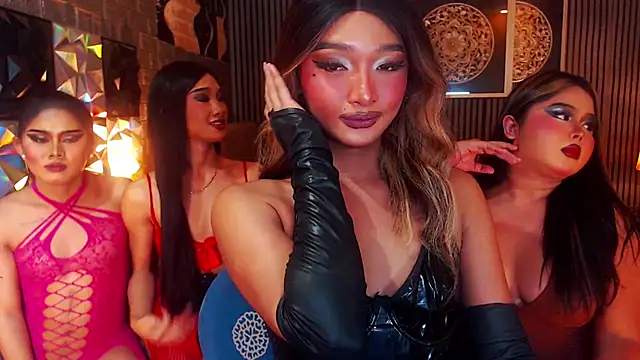 selena lust online show from July 4, 5:07 pm