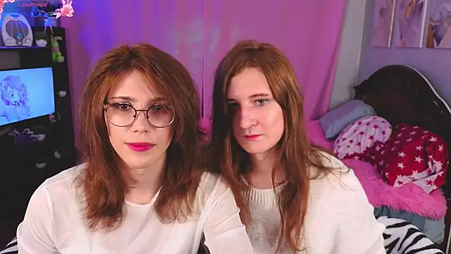 Dasha Plus Sonya online show from July 10, 11:58 am