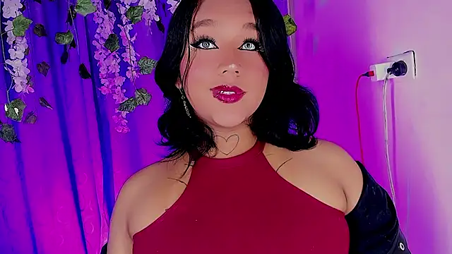 isa queen ets online show from June 27, 7:13 am