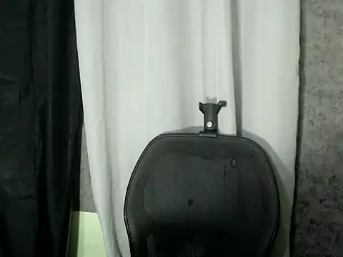 KendiesCumBluster online show from July 2, 6:52 am