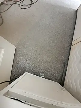 realeasy1 online show from October 5, 1:44 pm