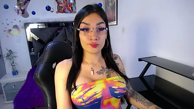 Salo hot04 online show from January 10, 1:22 am