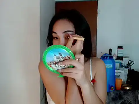 SweetLilly 18 online show from January 3, 4:16 pm